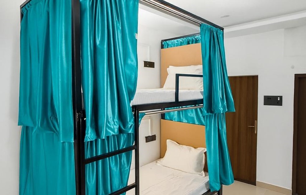 Sair Hostel Slider Pictures